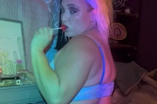 Outcall Specials ❤‍🔥‼Sexy Snow bunny is throat goat !!! Hoe Hoe Hoe specials! - Image 6