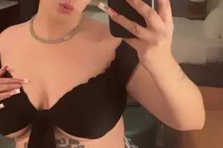 💋✅Hot sexy girl.💋 i do sell my... - Image 4