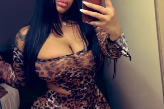 💦🍑BIG TITTIES AND BUBBLE BUTT BEAUTY 💦🍑 - Image 8