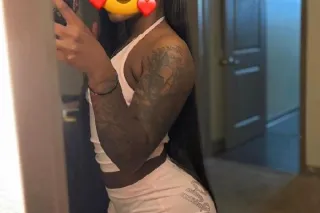 petite yummy 😋 treat🍫 lets not waist time🕥 u gonna love it here 2girls always better than 1👯♀ - Image 2