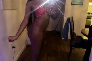 Available Sexy&Petite😍🍆100% Real 24/7 💦💋 - Image 1