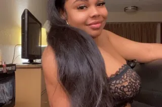 🥳 NEW ARRIVAL 🥳 Pretty Face Perfect Body - Image 8